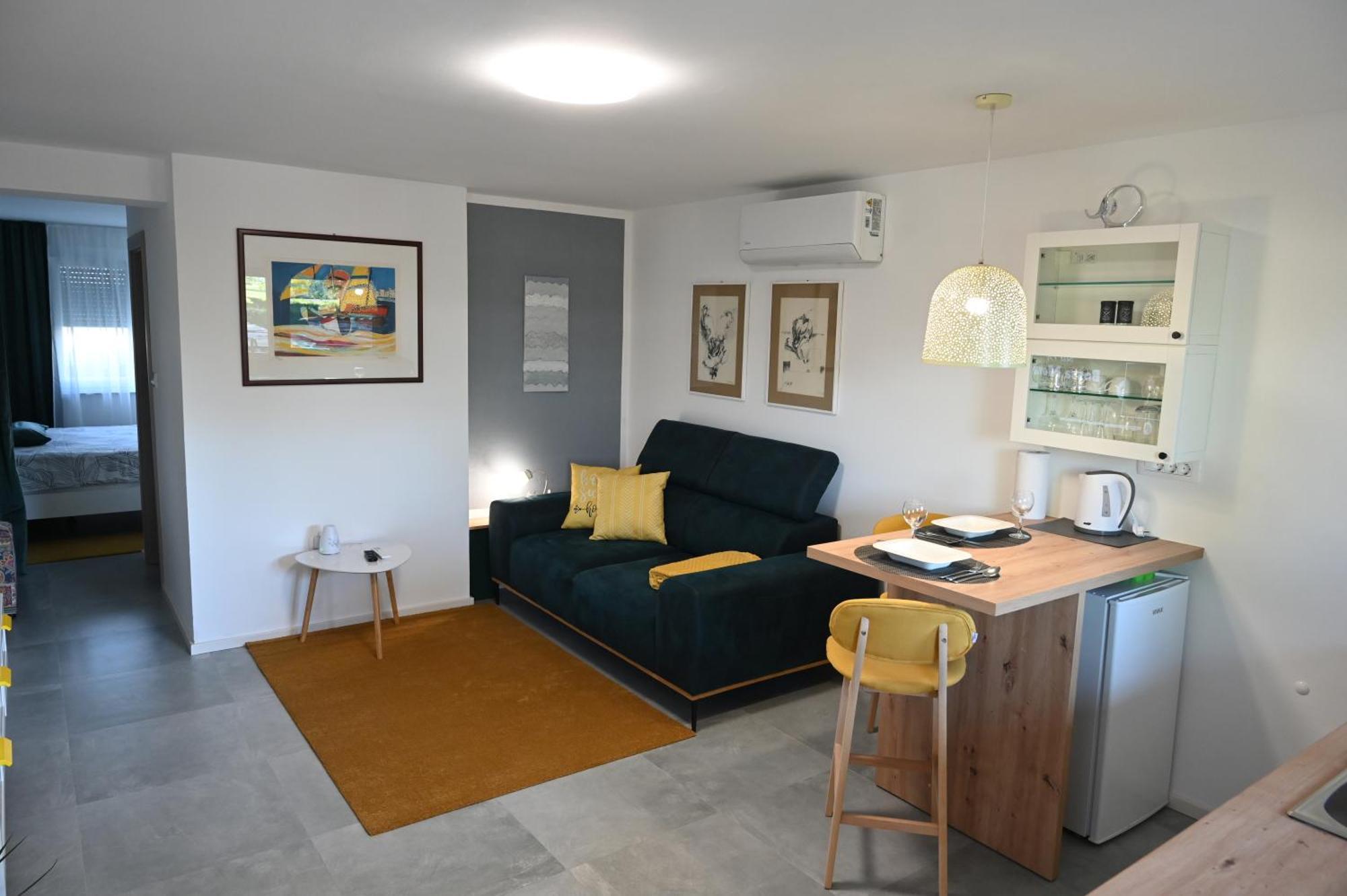 Studio Apartman Una -Self Check In,Free Parking Károlyváros Kültér fotó