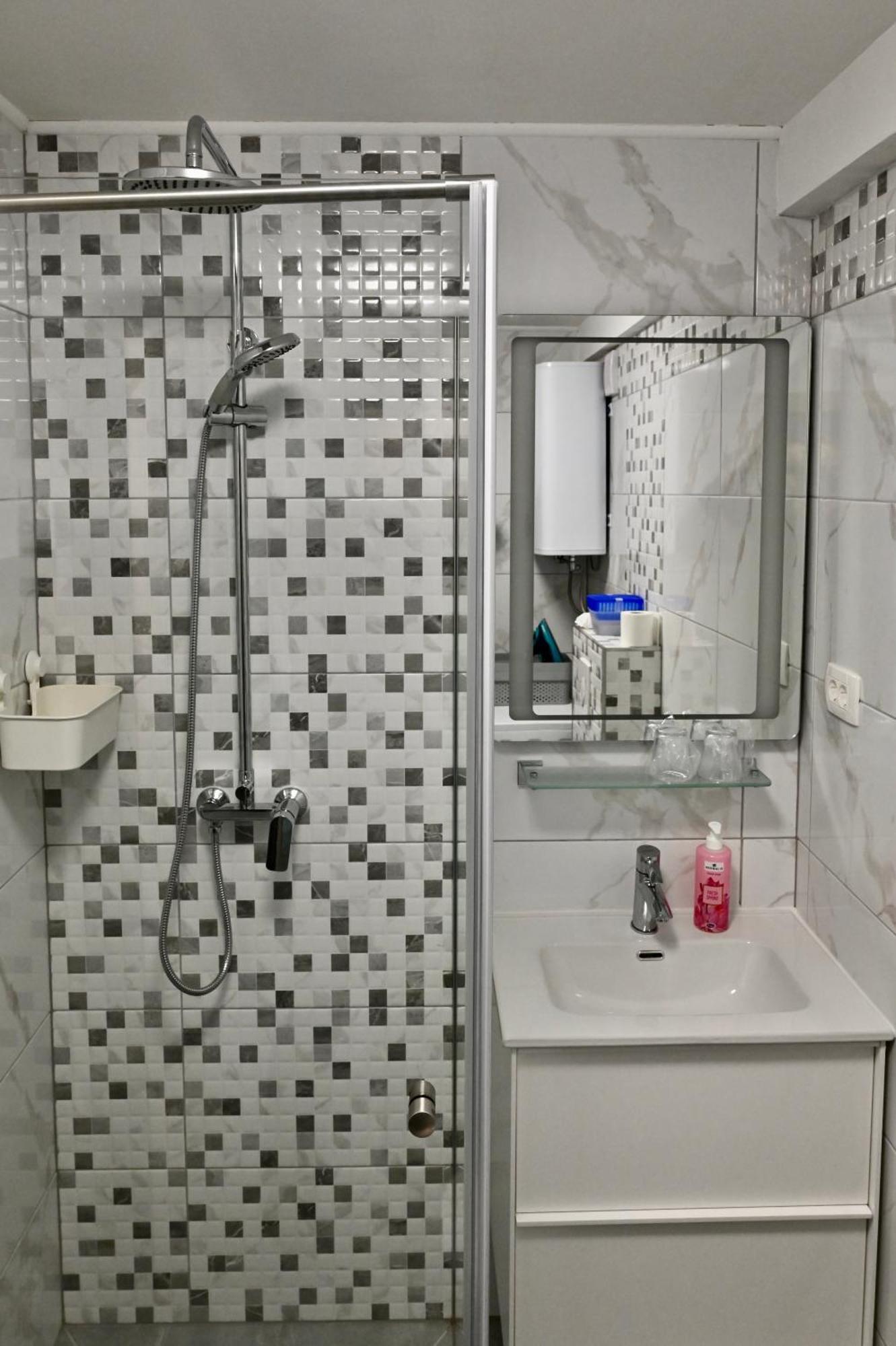 Studio Apartman Una -Self Check In,Free Parking Károlyváros Kültér fotó